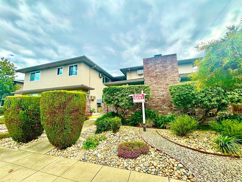 Building Photo - 676 Garland Ave