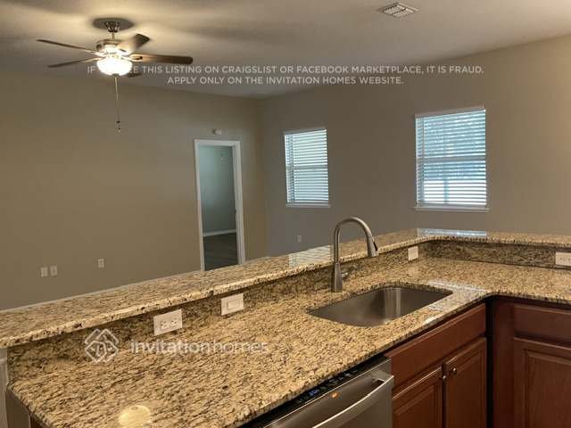 Building Photo - 141 Crawl Key Ct