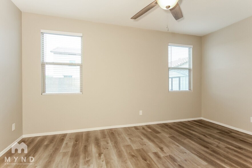 Building Photo - 7340 W Preston Ln