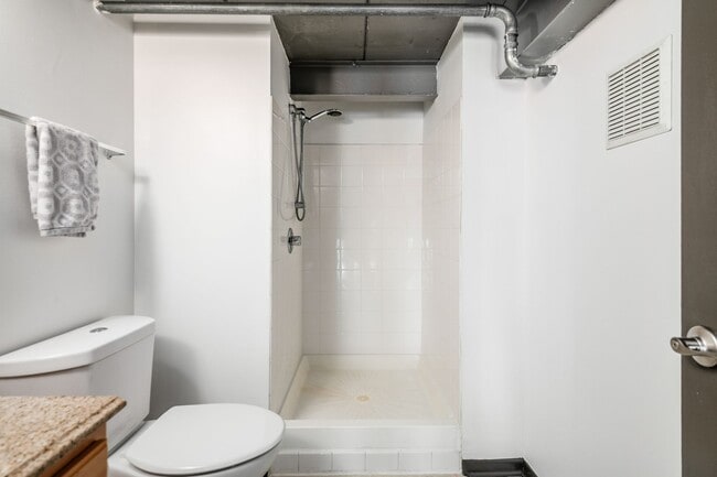 Building Photo - 110 N 3rd St