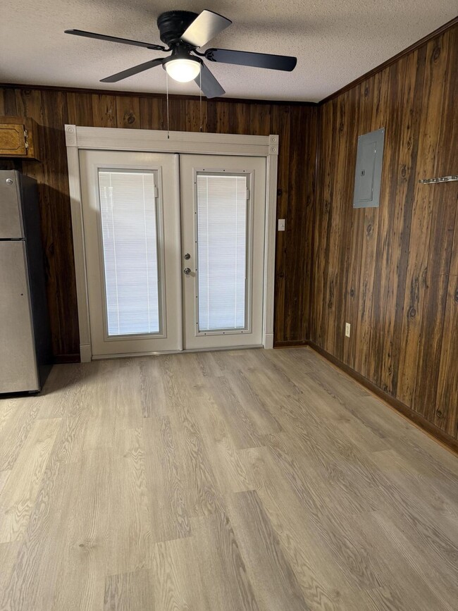 Building Photo - 5326 Olin Merritt St