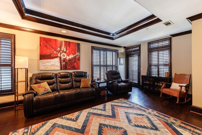 Building Photo - 3334 Peachtree Rd