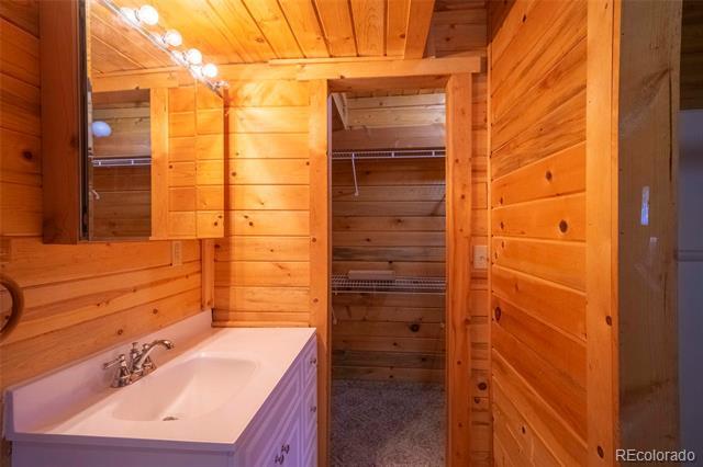 Building Photo - 246 Mount Guyot Cir