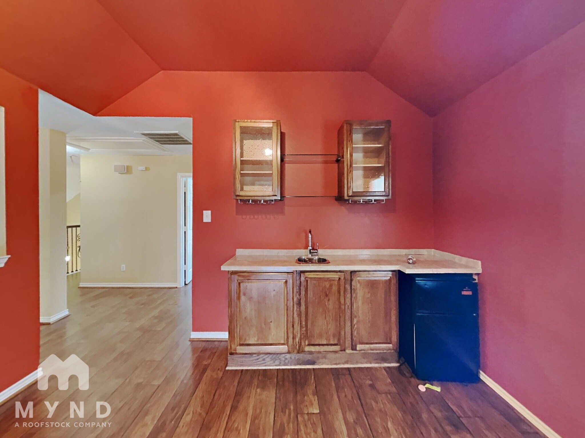 Building Photo - 102 Elm Fork Dr