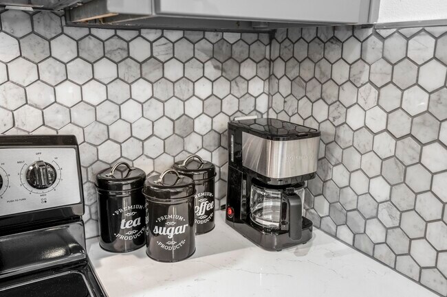 Building Photo - 5512 Texas St