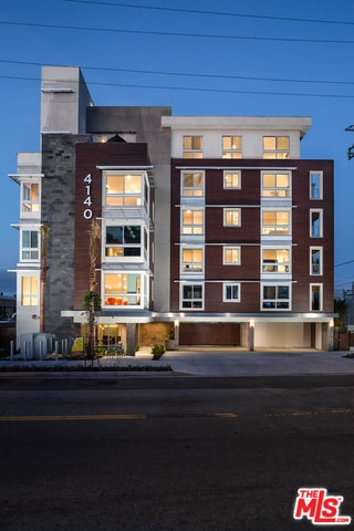 Building Photo - 4140 Glencoe Ave