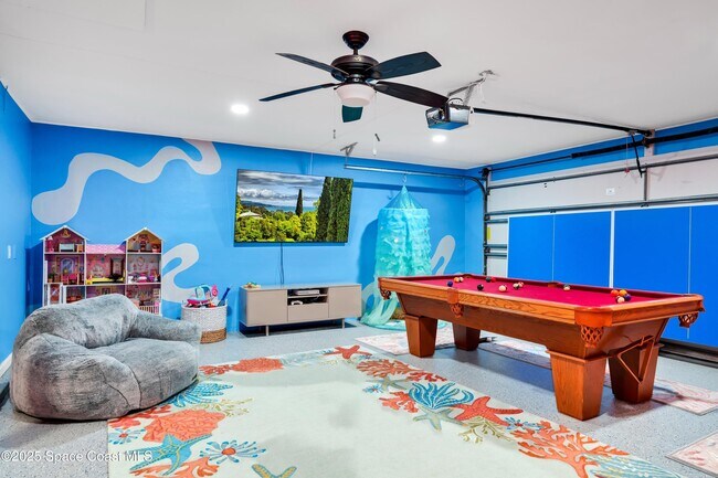 Building Photo - 363 Harbor Dr