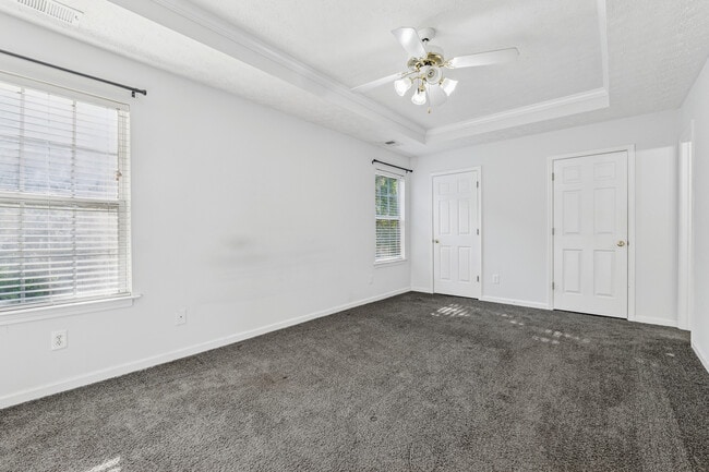 Building Photo - 115 Benfield Cir SE