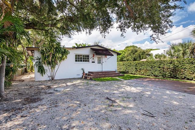 Building Photo - 234 NW 47th St