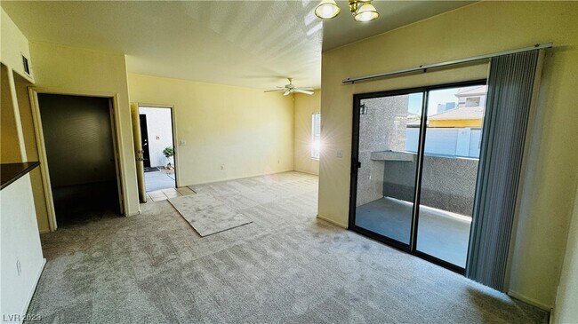 Building Photo - 45 Maleena Mesa St