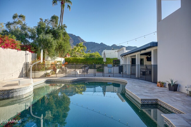 Building Photo - 2016 E State Ave