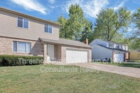 Building Photo - 2522-2524 Weyburn Road - 2524