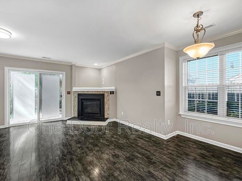 Building Photo - 109 Chardonnay Rd