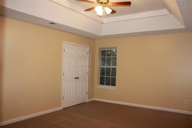 Building Photo - 2672 Crestworth Ln