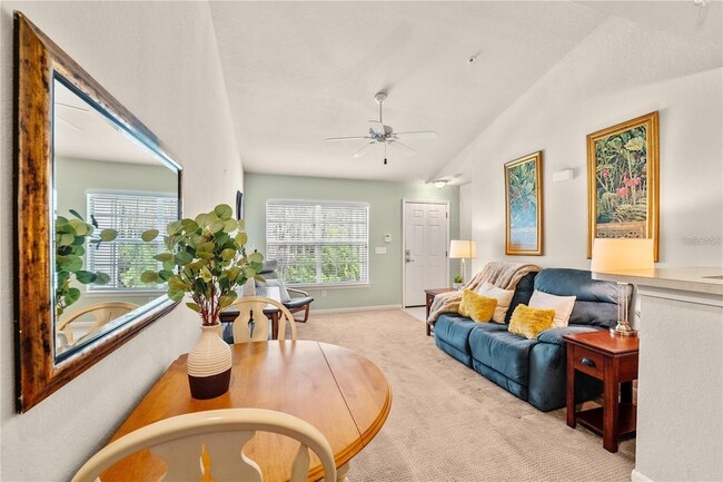 Building Photo - 9117 Lee Vista Blvd