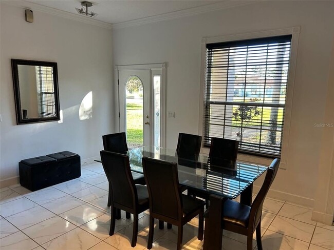 Building Photo - 12447 Lake Denise Blvd