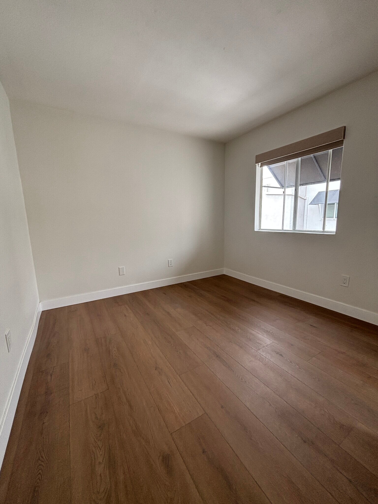 Building Photo - 501 Herondo St