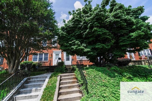 Building Photo - 8616 Pleasant Plains Rd