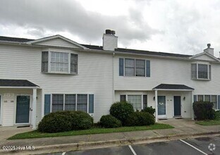 Building Photo - 3825 Sterling Pointe Dr