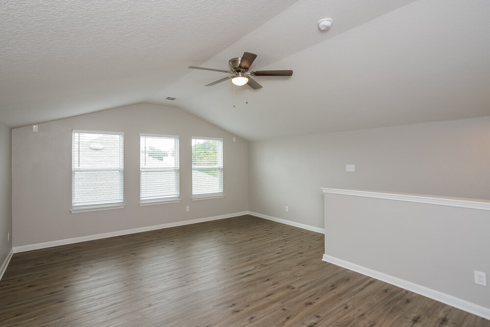 Building Photo - 11822 Woodland Deer