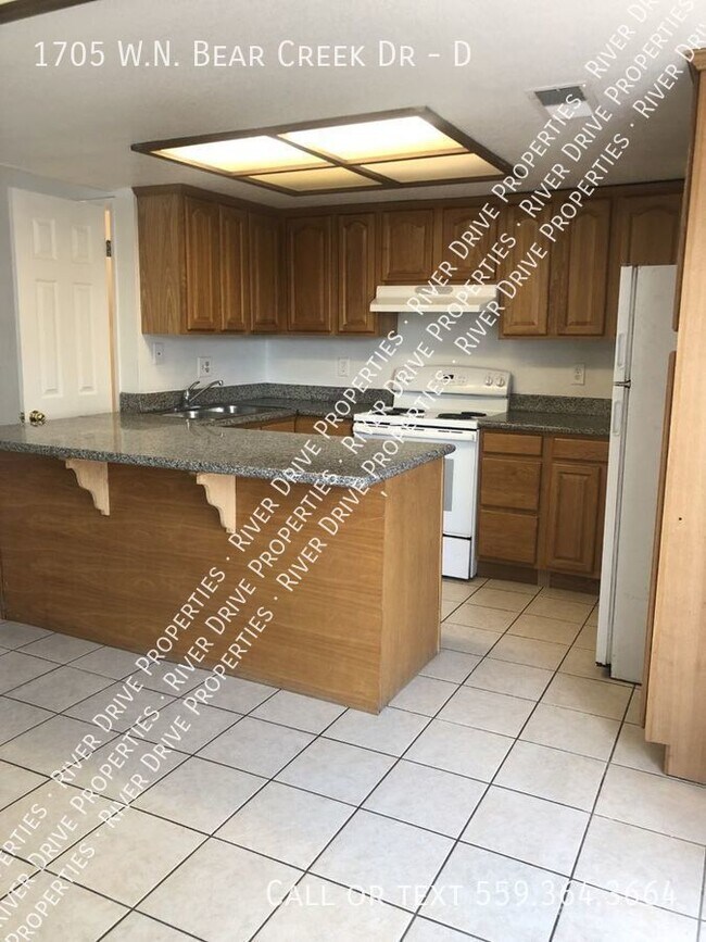 Building Photo - Bear Creek 2-Bedroom Townhouse