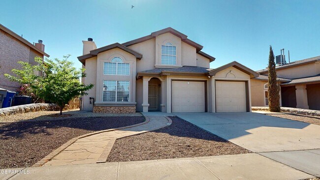 Building Photo - 7580 Plaza Taurina Dr