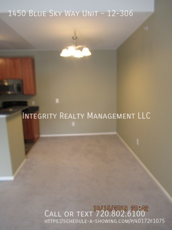 Building Photo - 1450 Blue Sky Way