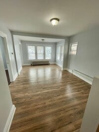 Building Photo - 126 Crowley Ave