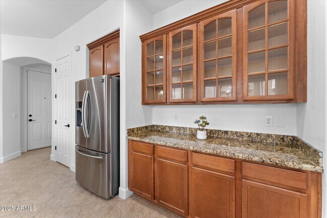 Building Photo - 3557 S Halsted Ct