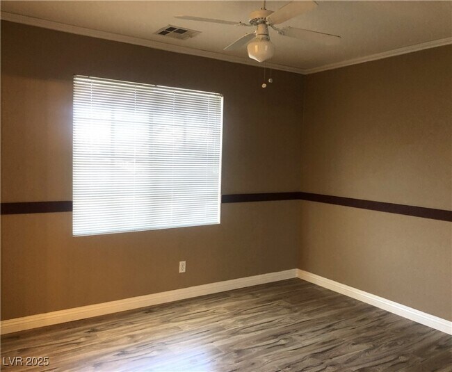 Building Photo - 8741 Emsdale Ct