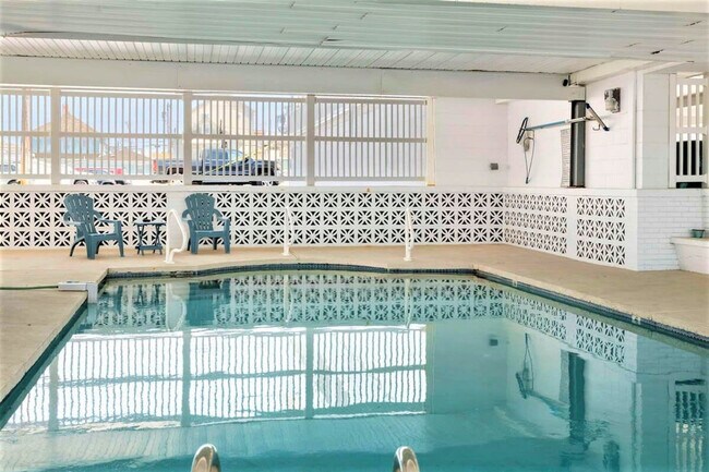 Building Photo - 24 Ashworth Ave