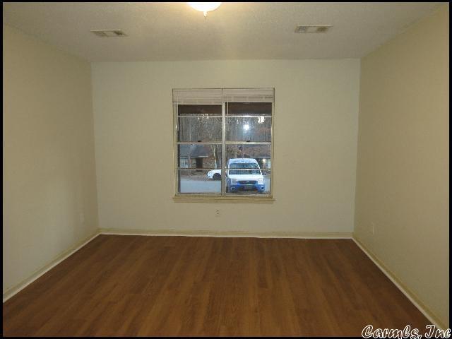 Building Photo - 9122 Tanya Dr