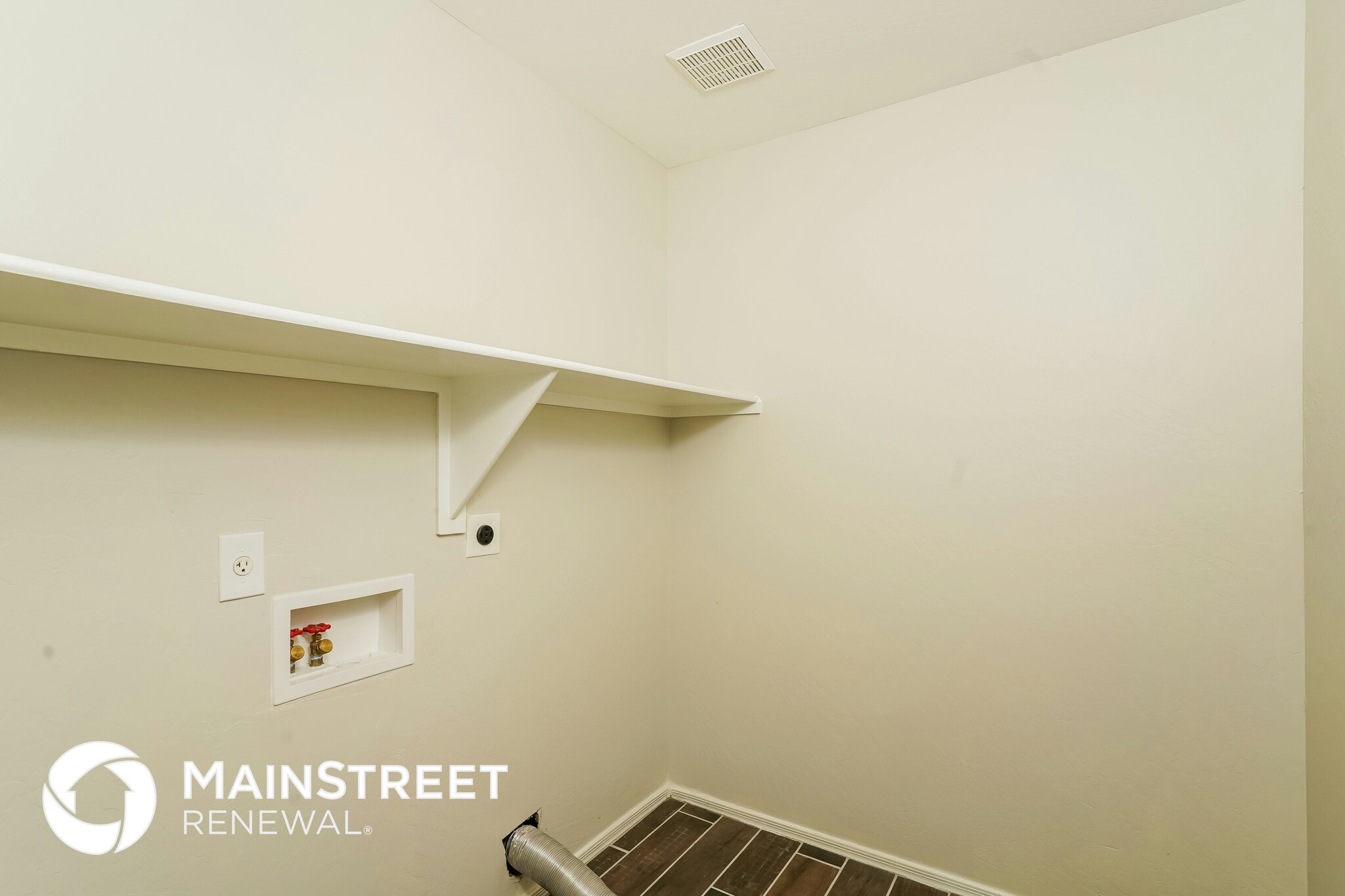 Building Photo - 11954 W Belmont Dr