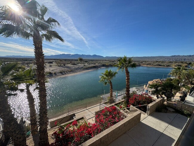 Building Photo - 2834