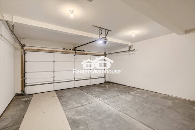 Building Photo - 1351 Baker St