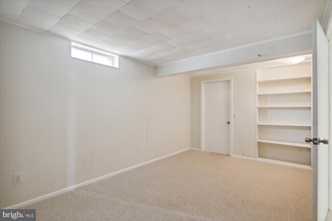 Building Photo - 11124 Post House Ct