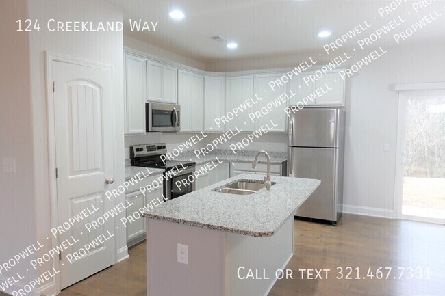Building Photo - 124 Creekland Wy