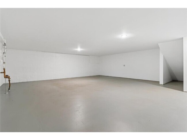 Building Photo - 3711 Colgate Ave