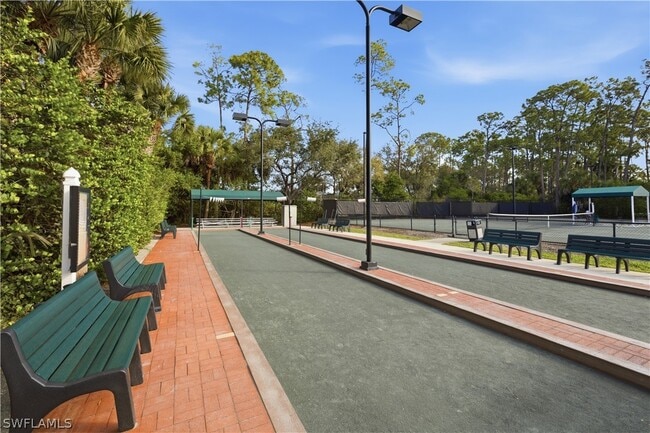 Building Photo - 5010 Cedar Springs Dr