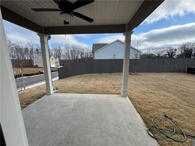 Building Photo - 1129 Georgian Point Dr