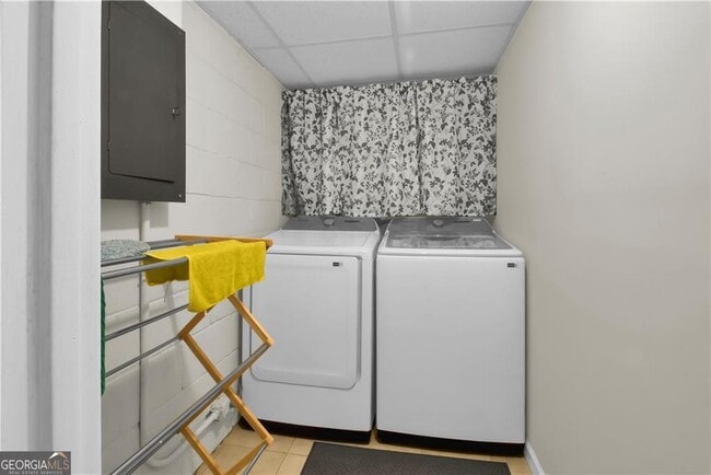 Building Photo - 3155 Hogan Rd SW