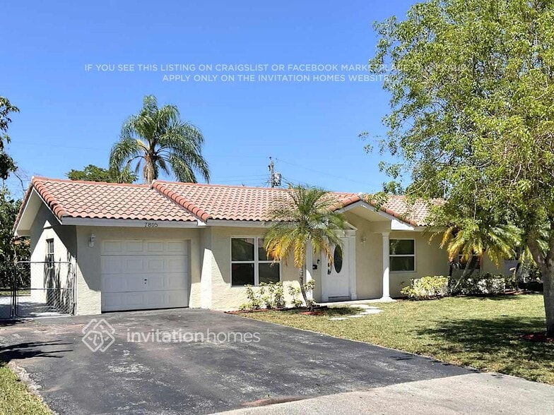 Building Photo - 7805 NW 40th St