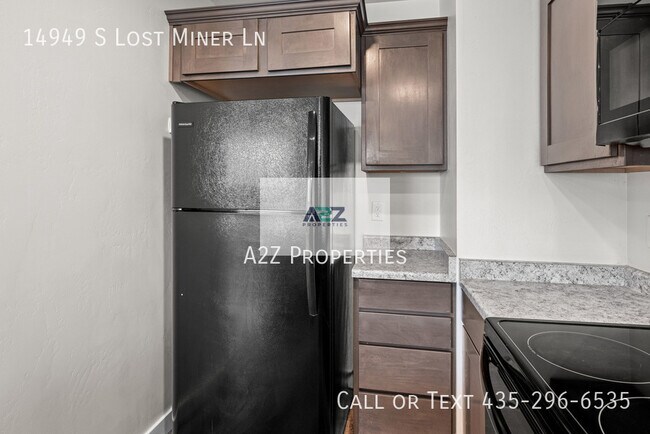 Building Photo - 14949 S Lost Miner Ln