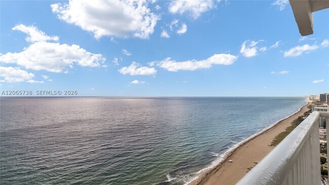 Building Photo - 1370 S Ocean Blvd