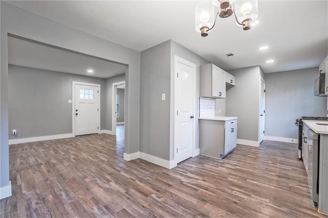 Building Photo - 2423 Fenwick Dr