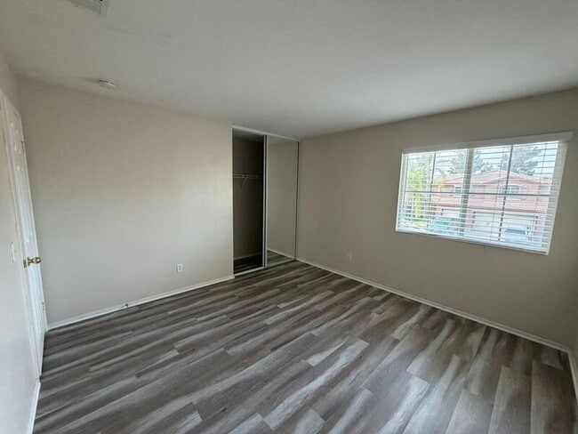 Building Photo - 28700 Lavatera Ave