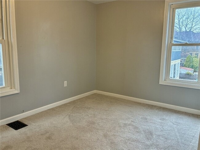 Building Photo - 48 Bemis Ave