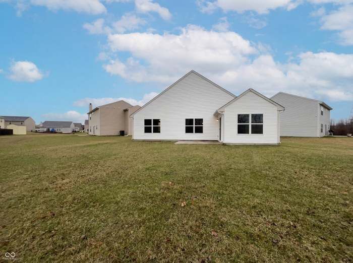 Building Photo - 2427 Ross Common Ct