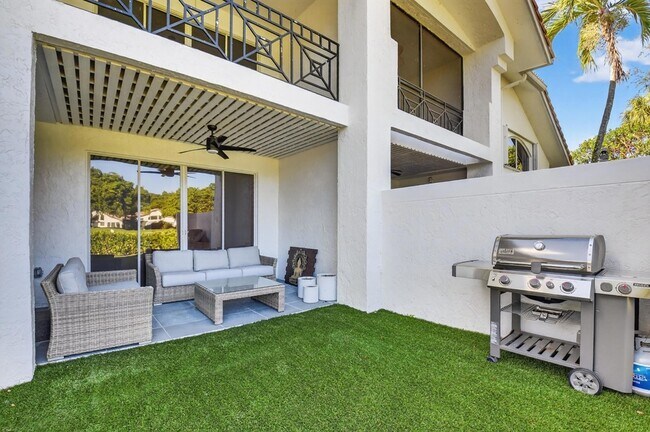 Building Photo - 2237 NW 53rd St