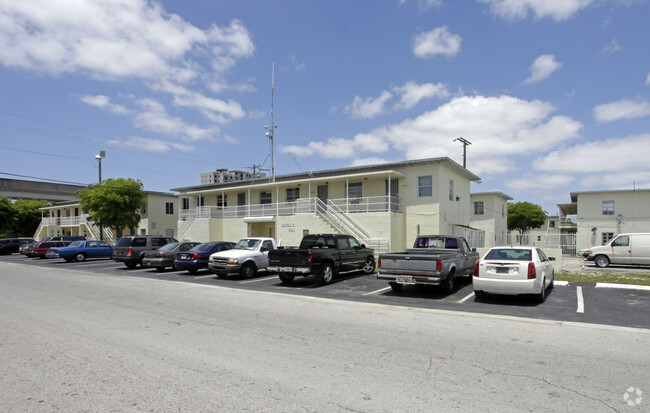 5181 NW 27th Ave - 50th Street Heights Apartments